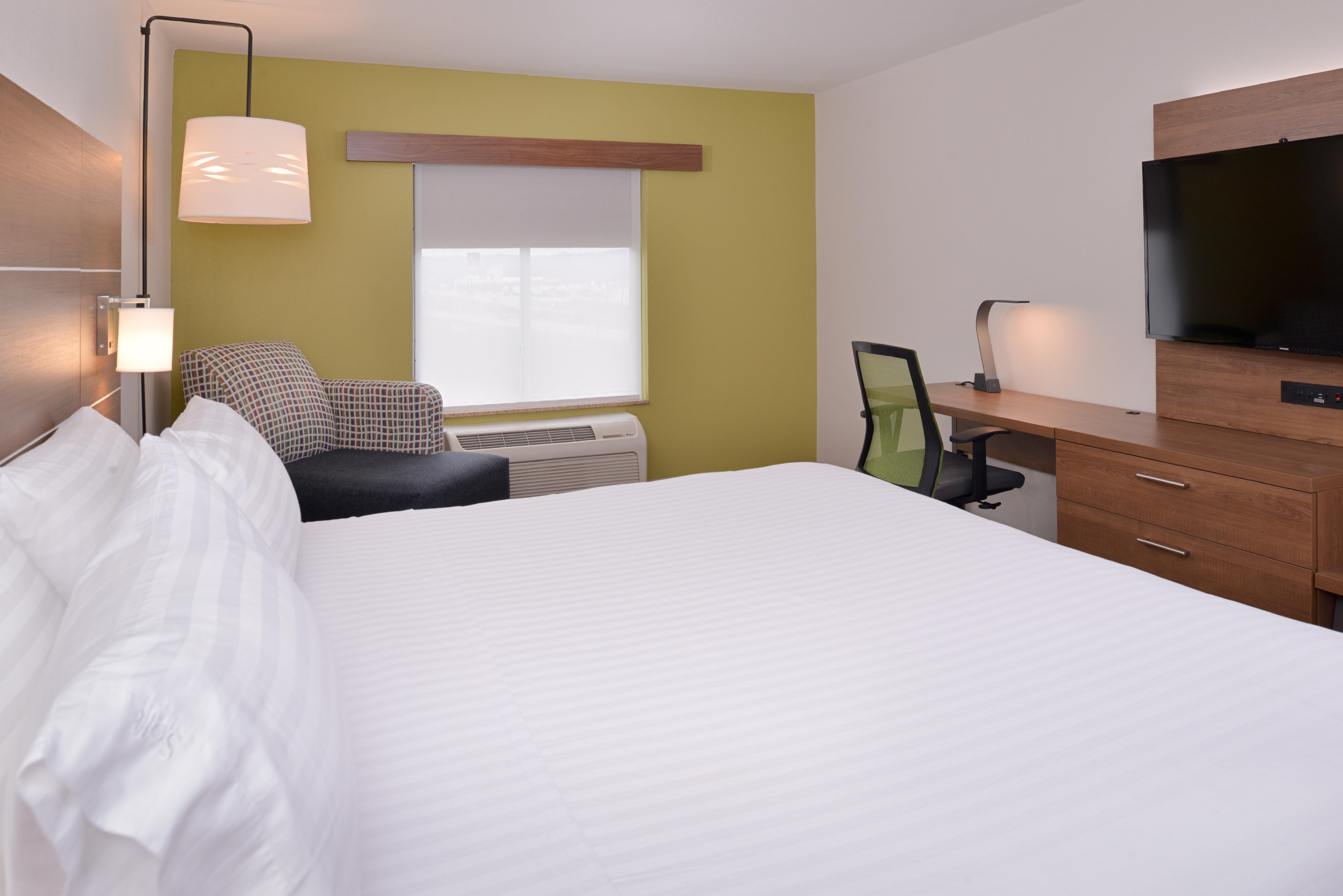 Holiday Inn Express Mineral Wells By Ihg Parkersburg Buitenkant foto