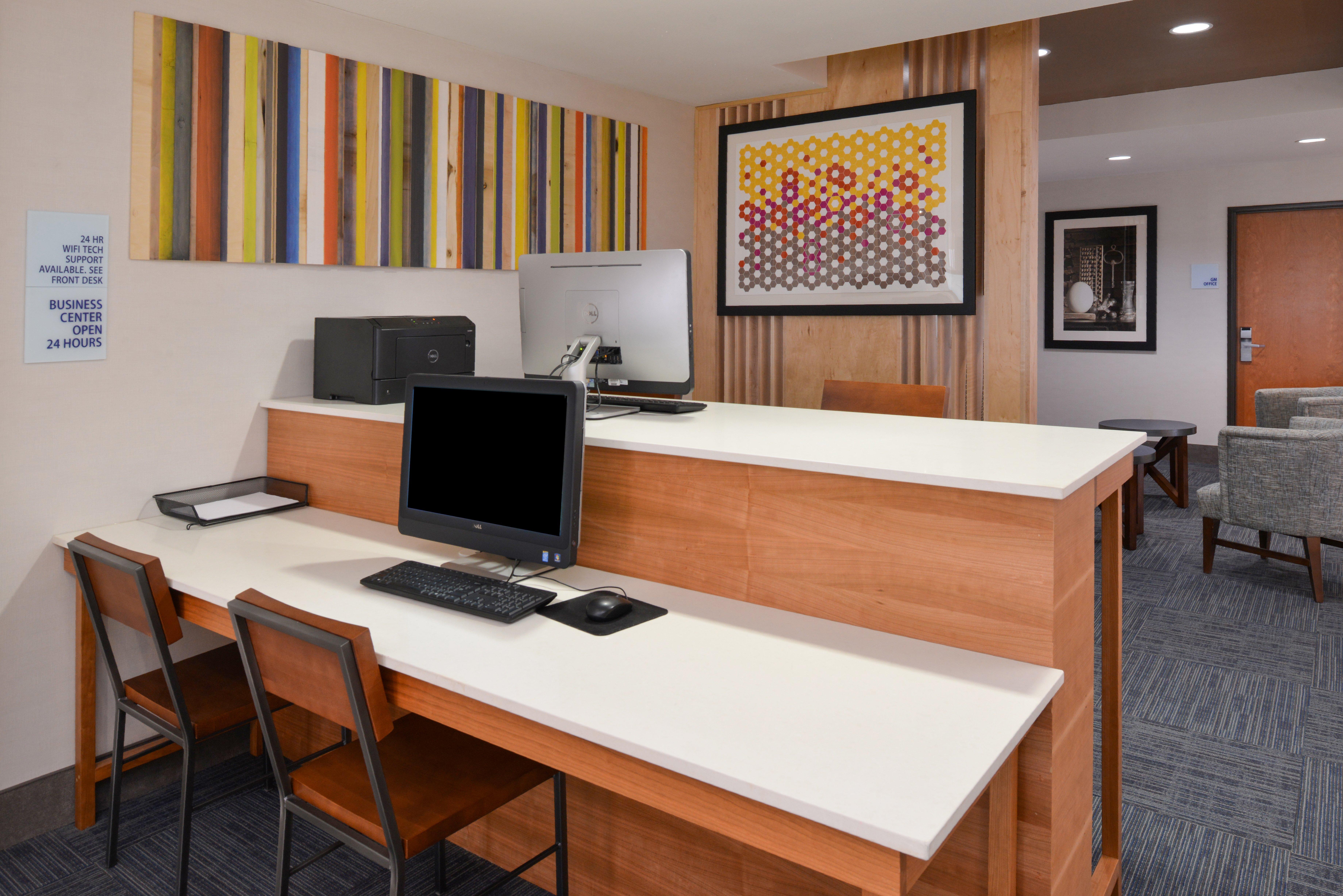 Holiday Inn Express Mineral Wells By Ihg Parkersburg Buitenkant foto
